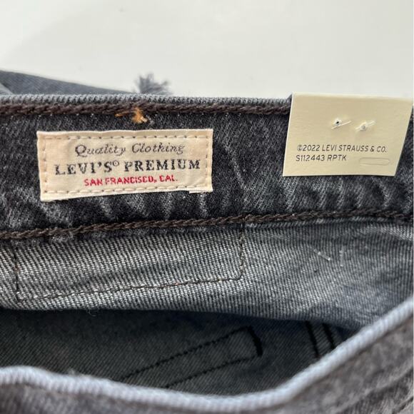 Levi’s 501 high rise premium jean shorts black 27 NWT - Picture 9 of 12